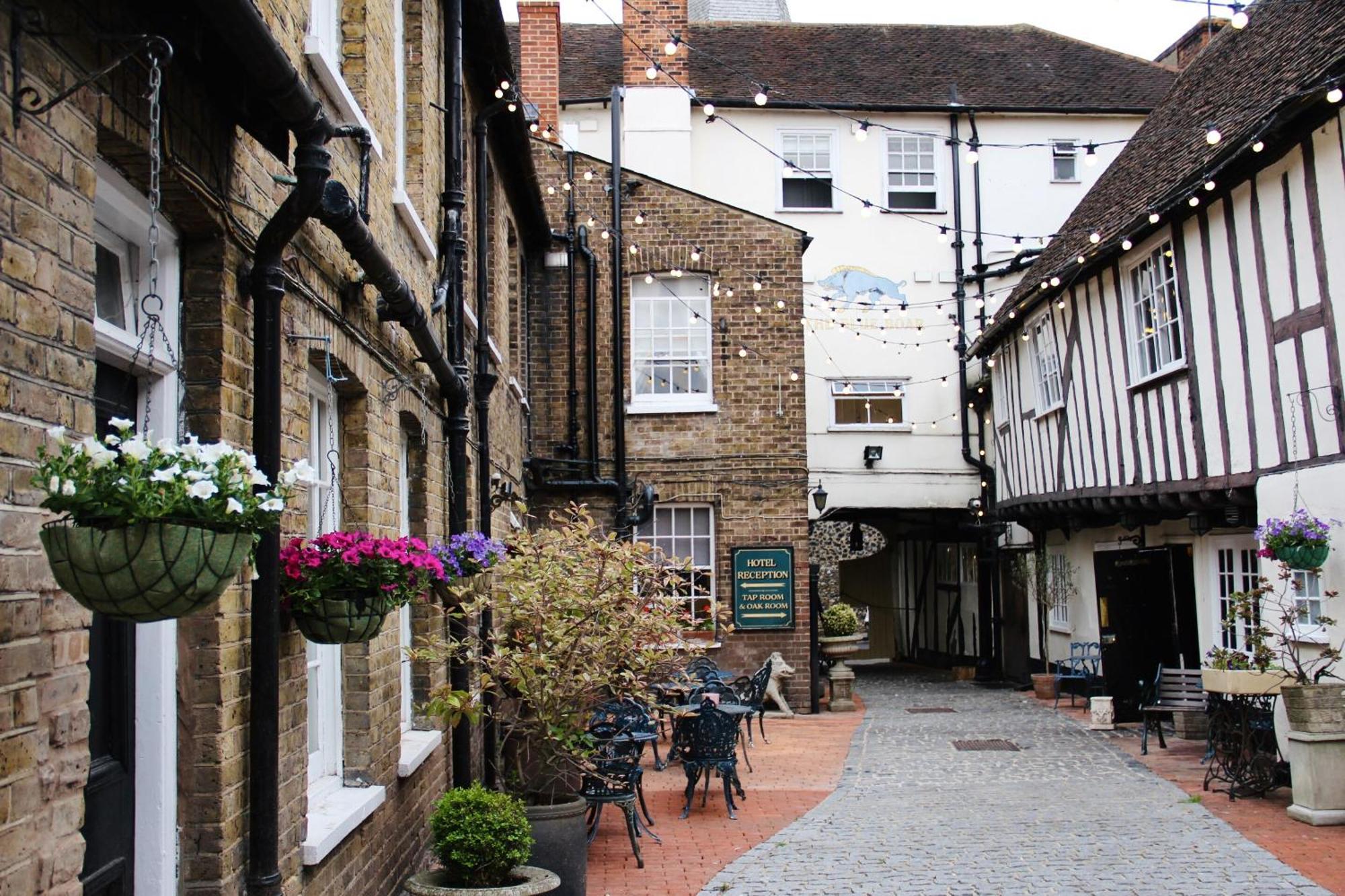 Blue Boar Hotel Maldon Extérieur photo