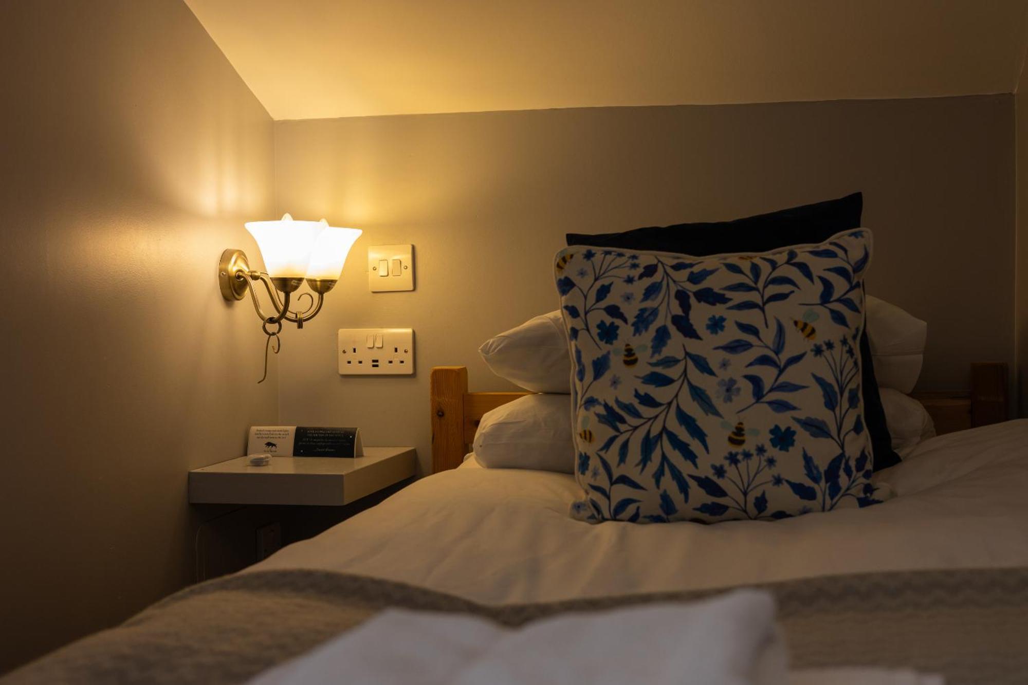 Blue Boar Hotel Maldon Chambre photo